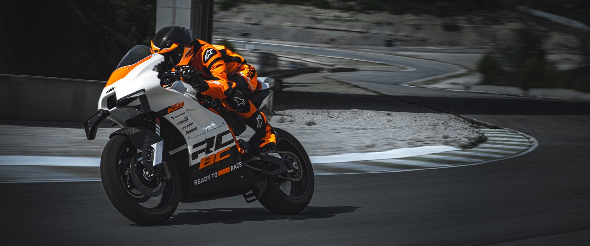 KTM’s 2024 RC 8C is Able to Rumble for 2024