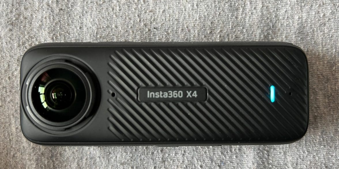 Insta 360 X4