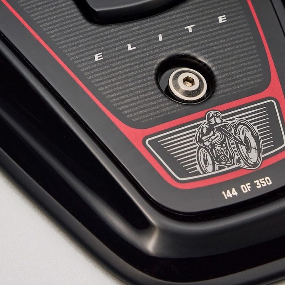 A view of the Elite badging present on Indian's new Challenger and Pursuit Elite.