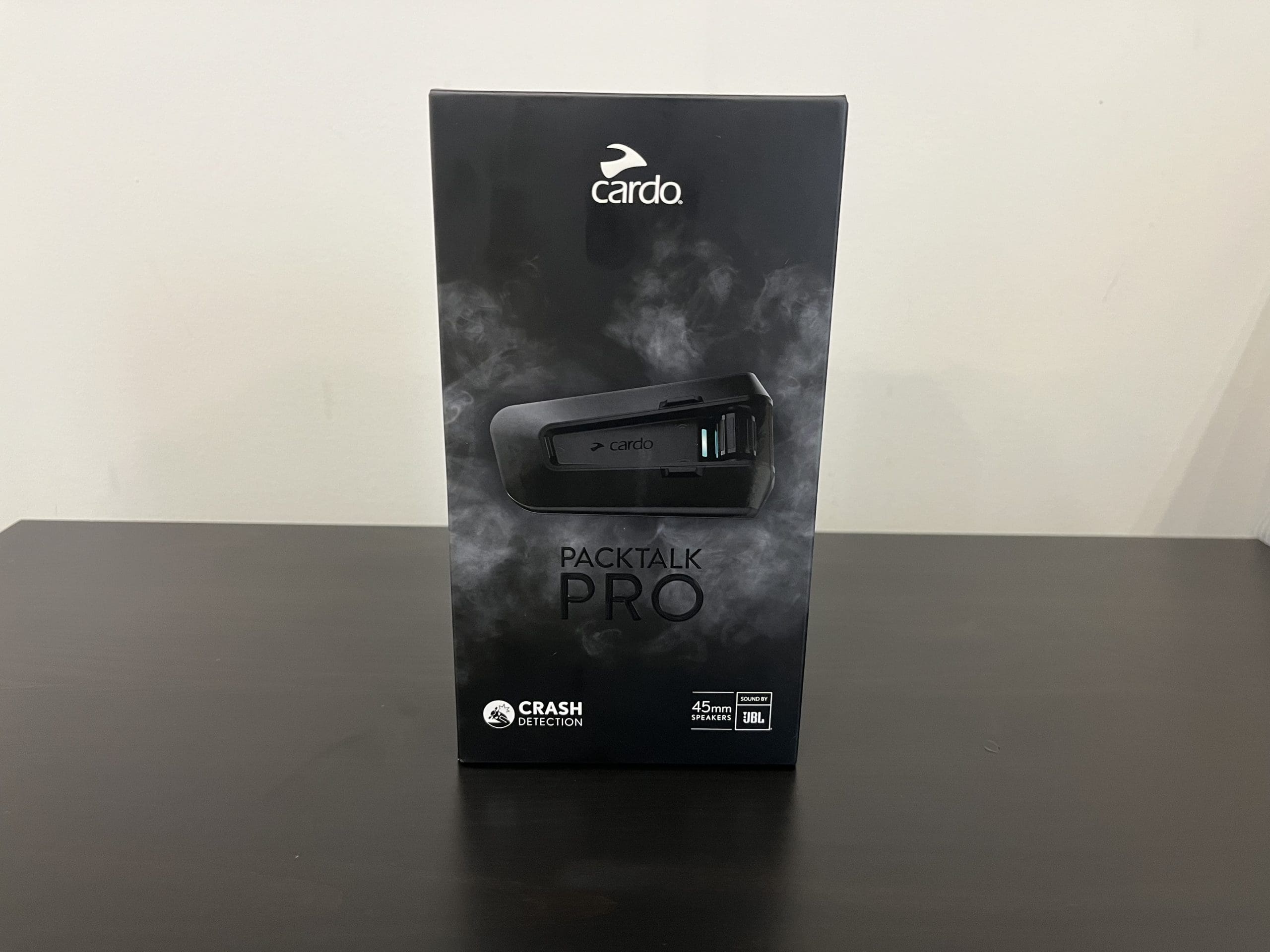Cardo Packtalk Pro box