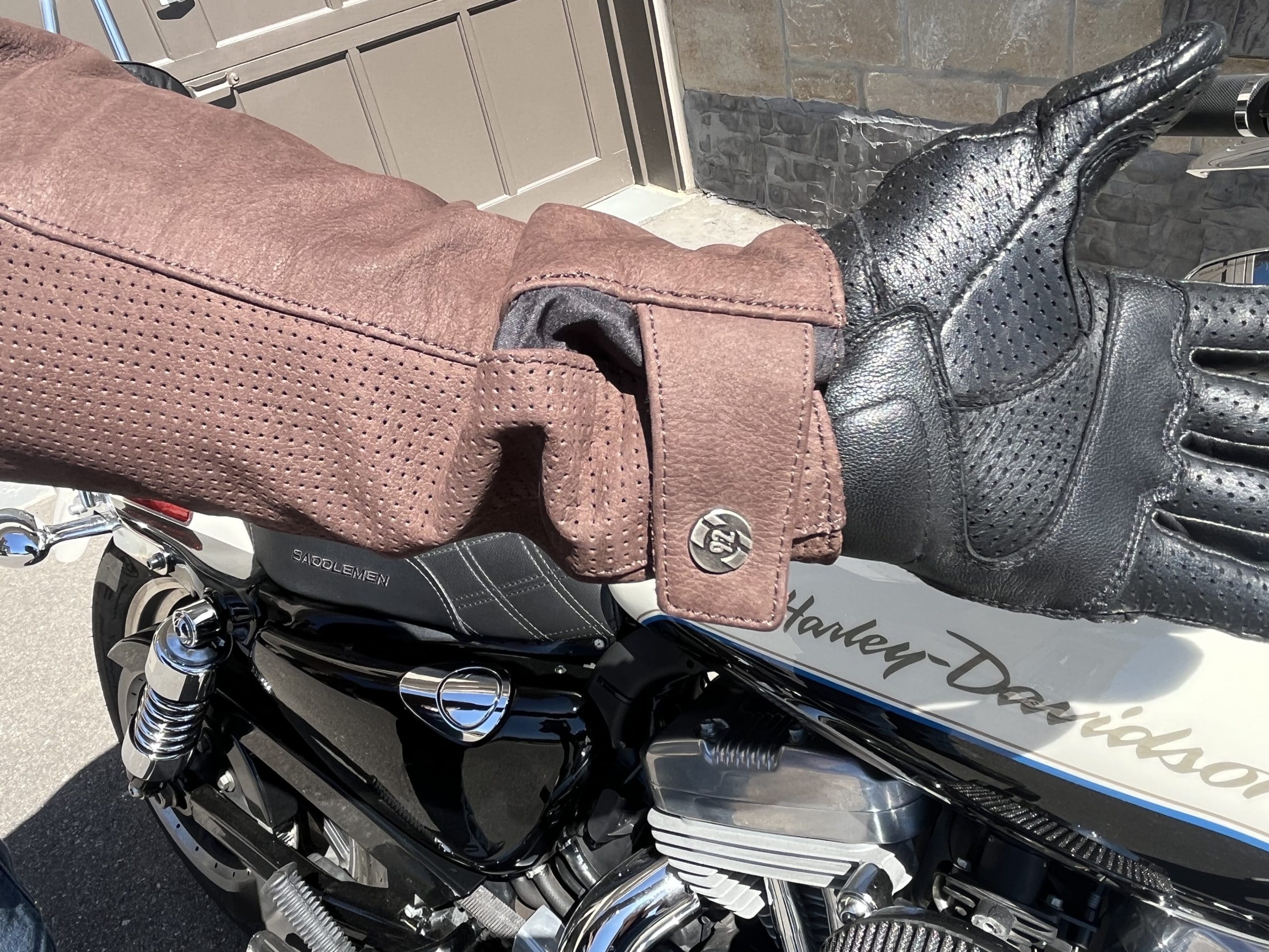 the sleeve button of the Joe Rocket Classic 92 Leather Jacket