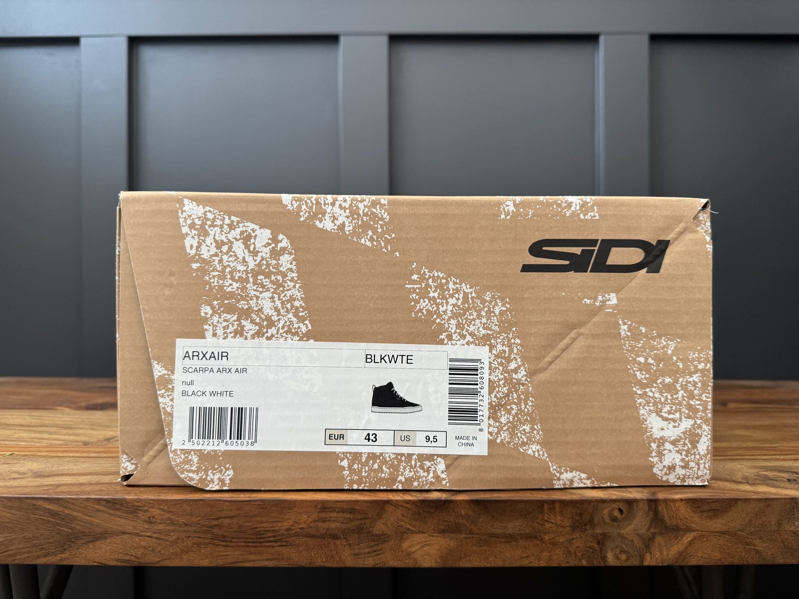 Sidi ARX Air Riding Shoes box