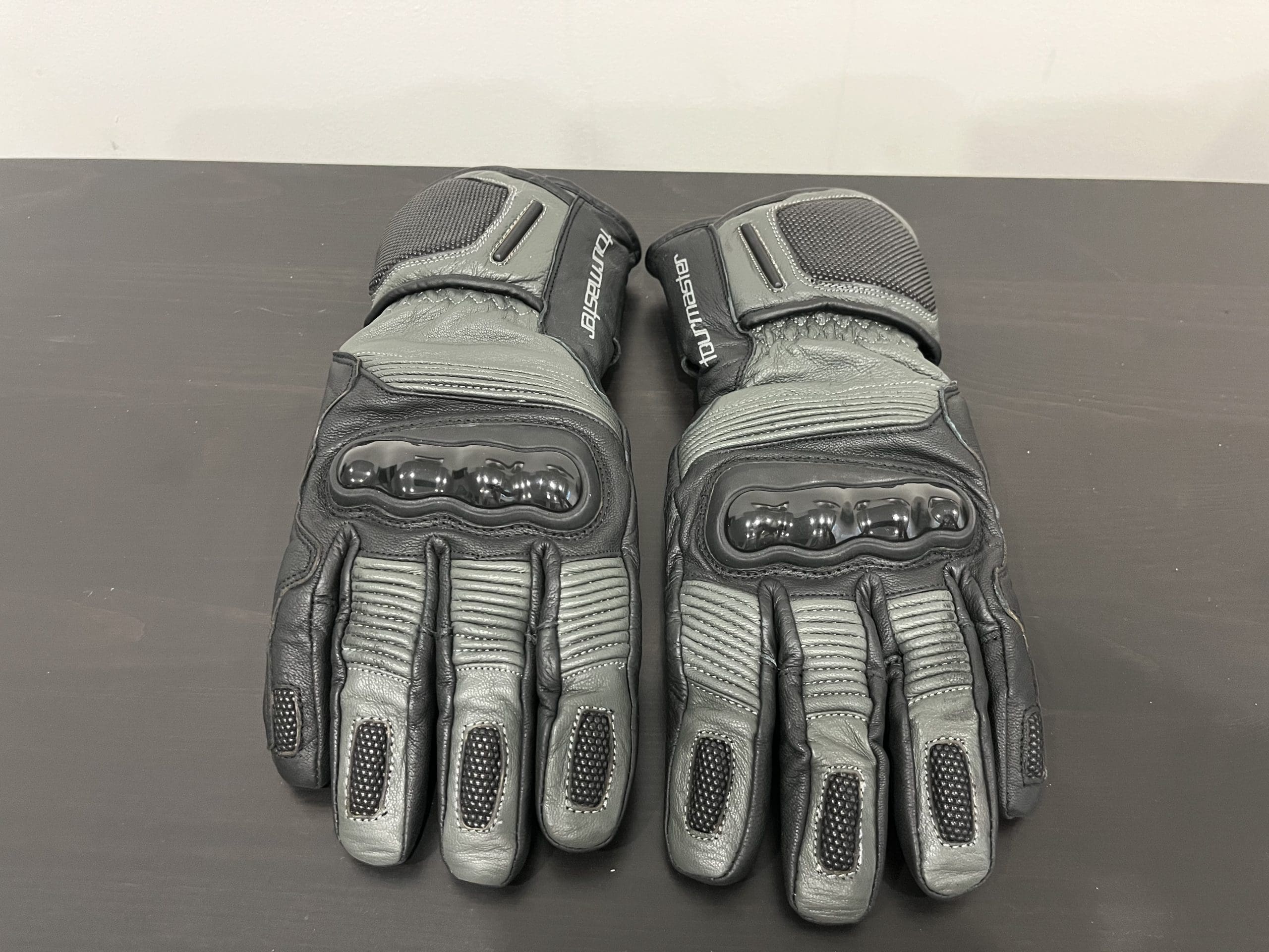 the outside of the TOURMASTER Super Warm Waterproof Gloves