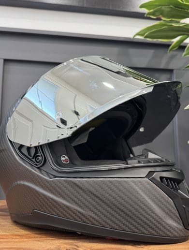 Voss 991 Carbon Helmet side profile with the face shield open