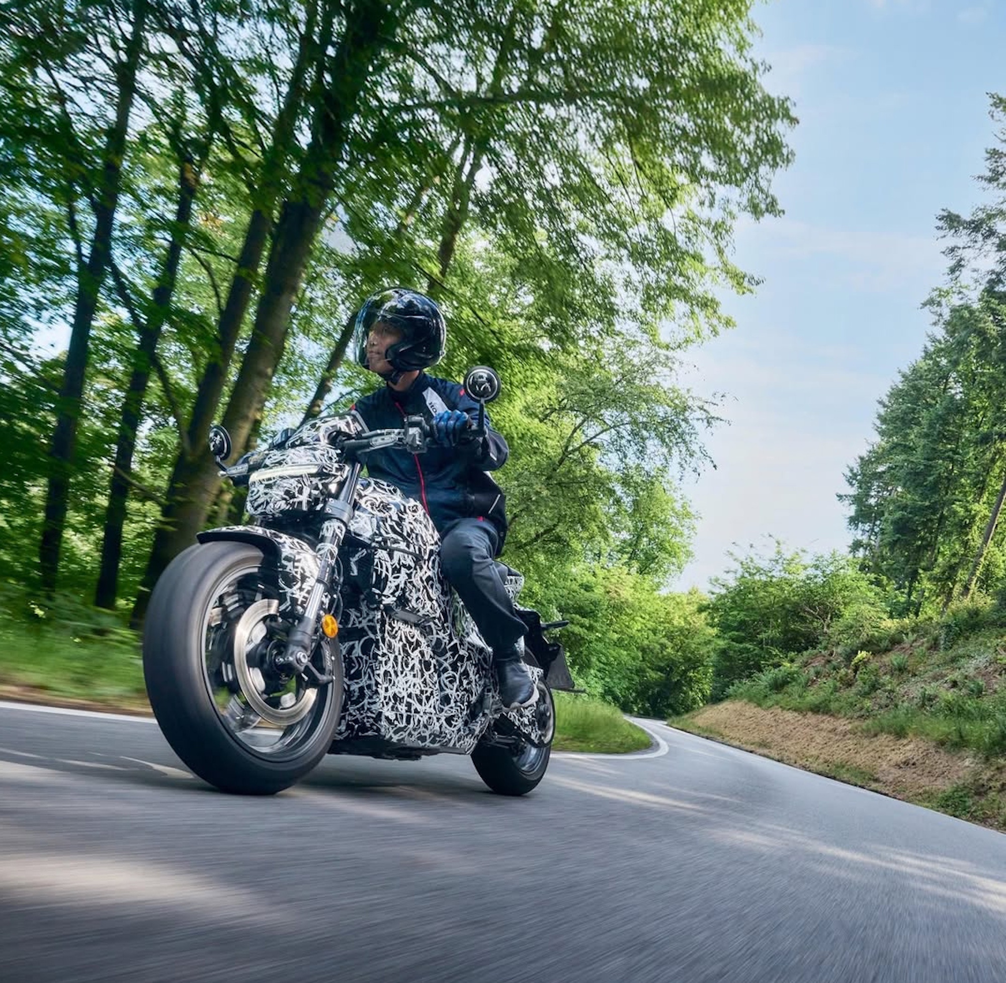 A view of the Honda electric motorcycle that has been revealed with a new development update. Media sourced from Honda.