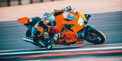 KTM's new 2026 990 RC R on the race track.