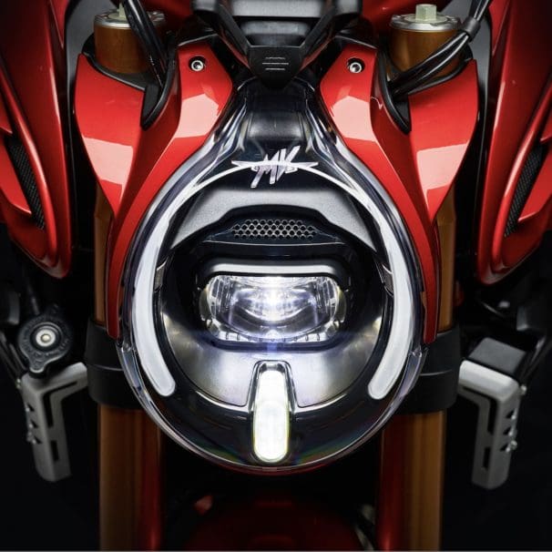 MV Agusta's new Brutale Serie Oro, frontal view.