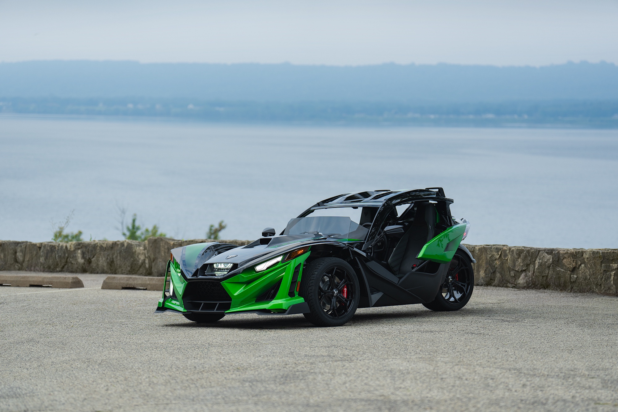 A view of Polaris's Slingshot GT, 2026 model year. Media sourced from Polaris.