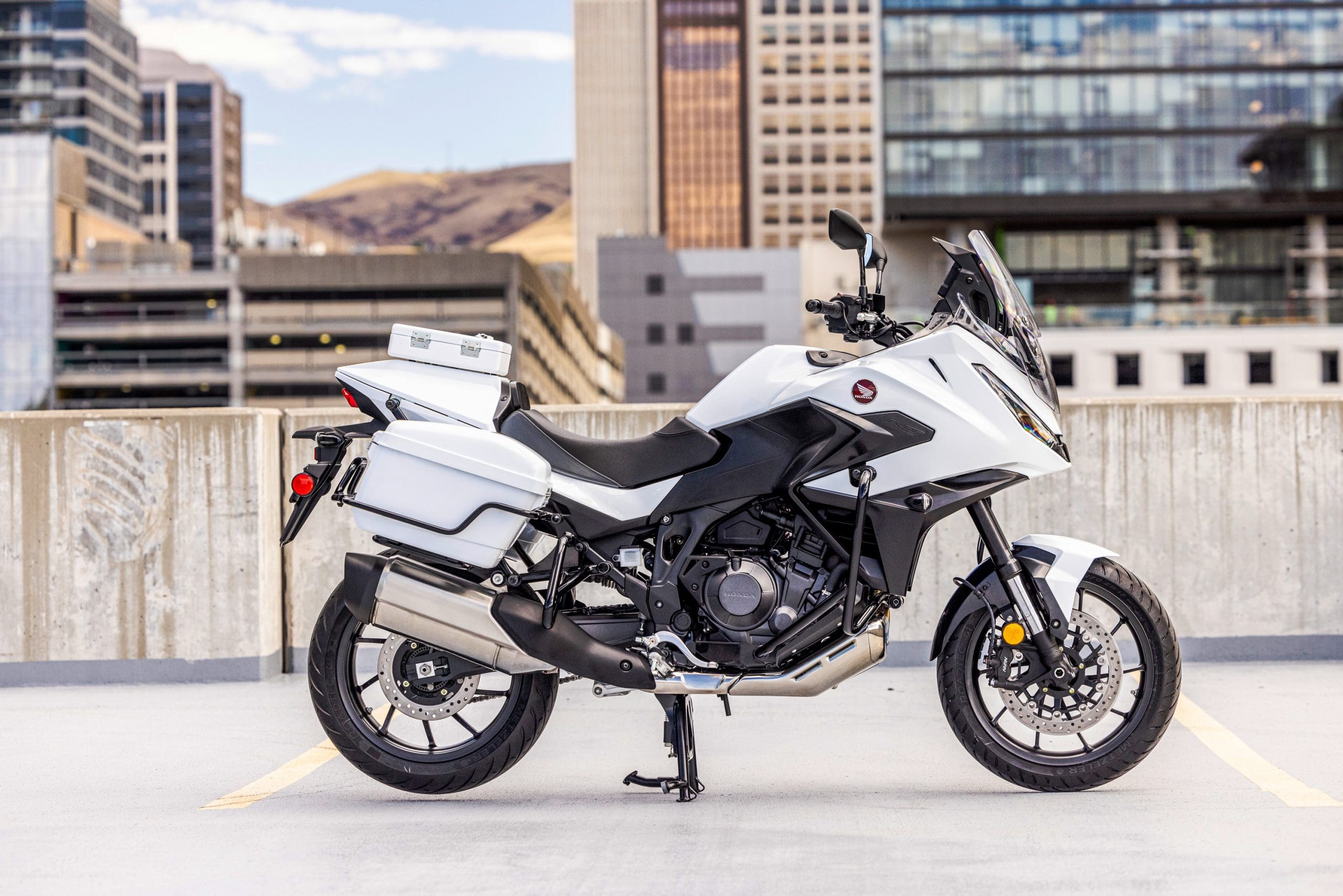 A view of a Honda NT1100 Police bike - one of the many to be presented by Honda for this year. Media sourced from Honda.