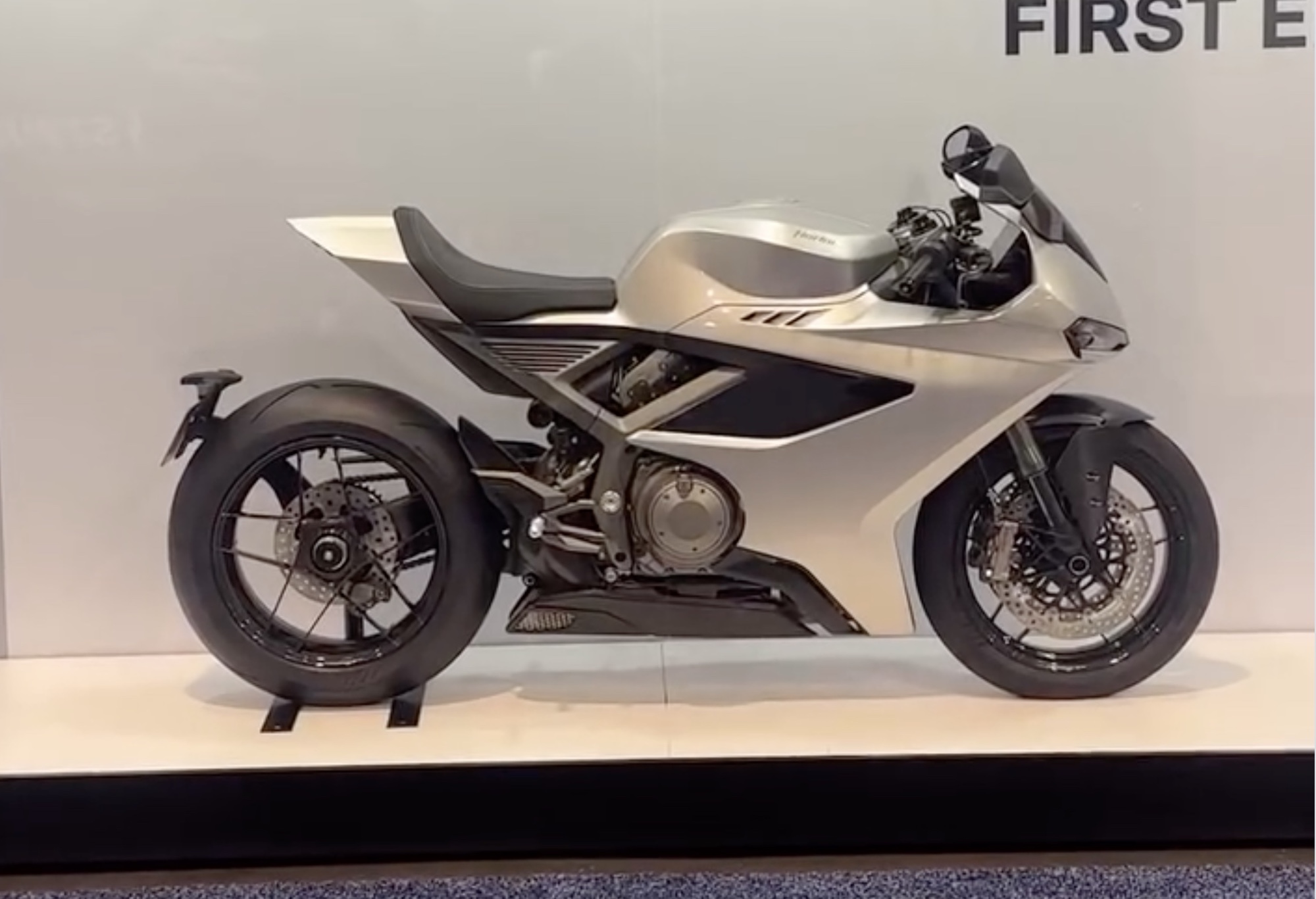 A view of the Norton Manx R. Media sourced from Norton Motorcycles' attendance at AIMExpo.