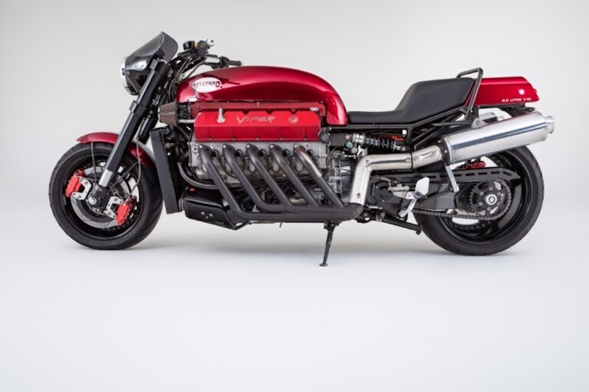 A view of Allen Millard's Viper V10 custom build. Media sourced from H&H Classics.